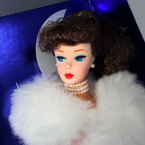 Vintage 1995 Enchanted Evening Barbie Doll #15407 in Pink Satin Gown & Fur Stole - Picture 3 of 10